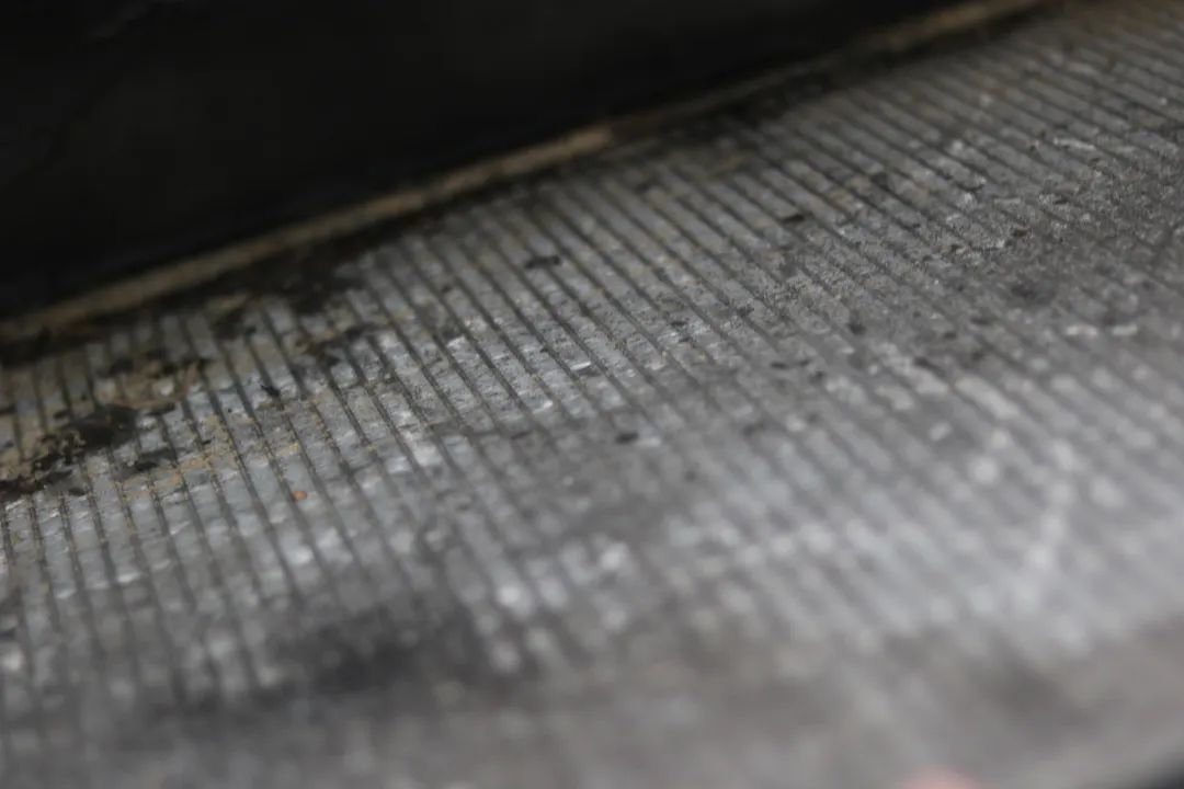 翻新陆巡lc100,陆巡lc100老款改装新款最佳案例