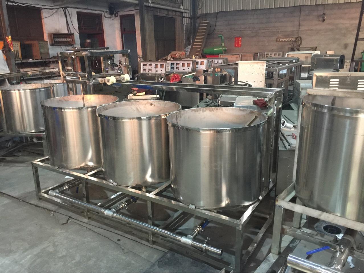 中国商人在俄罗斯负债累累,只能从摆地摊、开豆腐坊重新做起