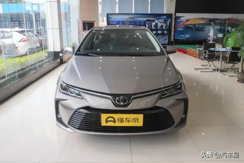 为何会成为丰田冠军？卡罗拉1.2T动力，除了省油还有哪些亮点？