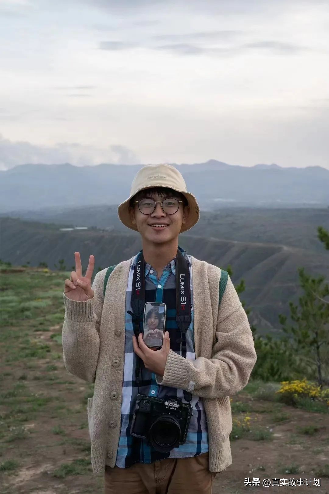 年轻人困,年轻人眼里赛博朋克酒吧