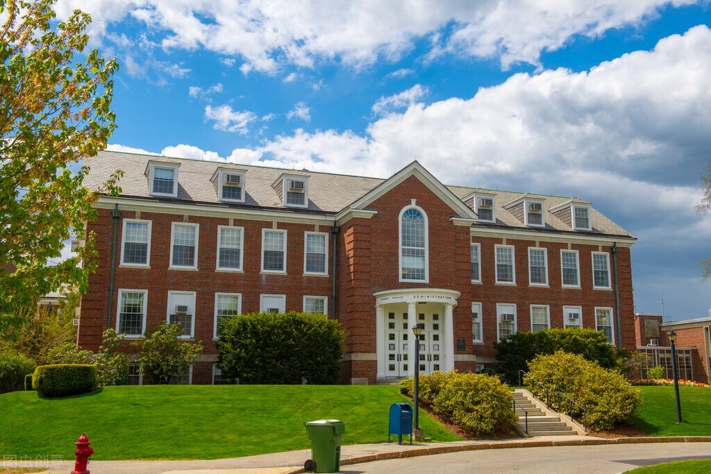 565分怎么选大学专业,400至500分中间最好报哪门专业