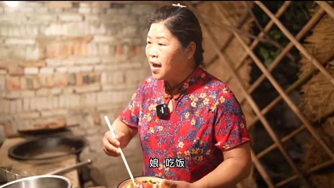 河南这对普通又典型的中年夫妻：玉霞和解放