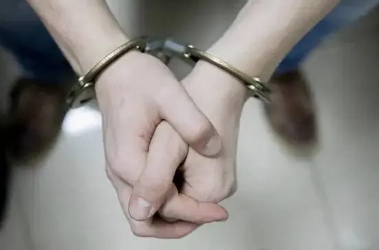 “*球赌**如赌命”牢记心间！