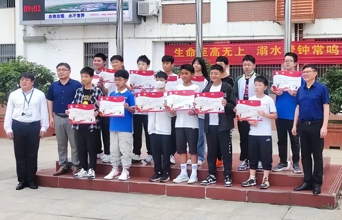 第42中湖畔分校怎么样,第四十二中学运动会