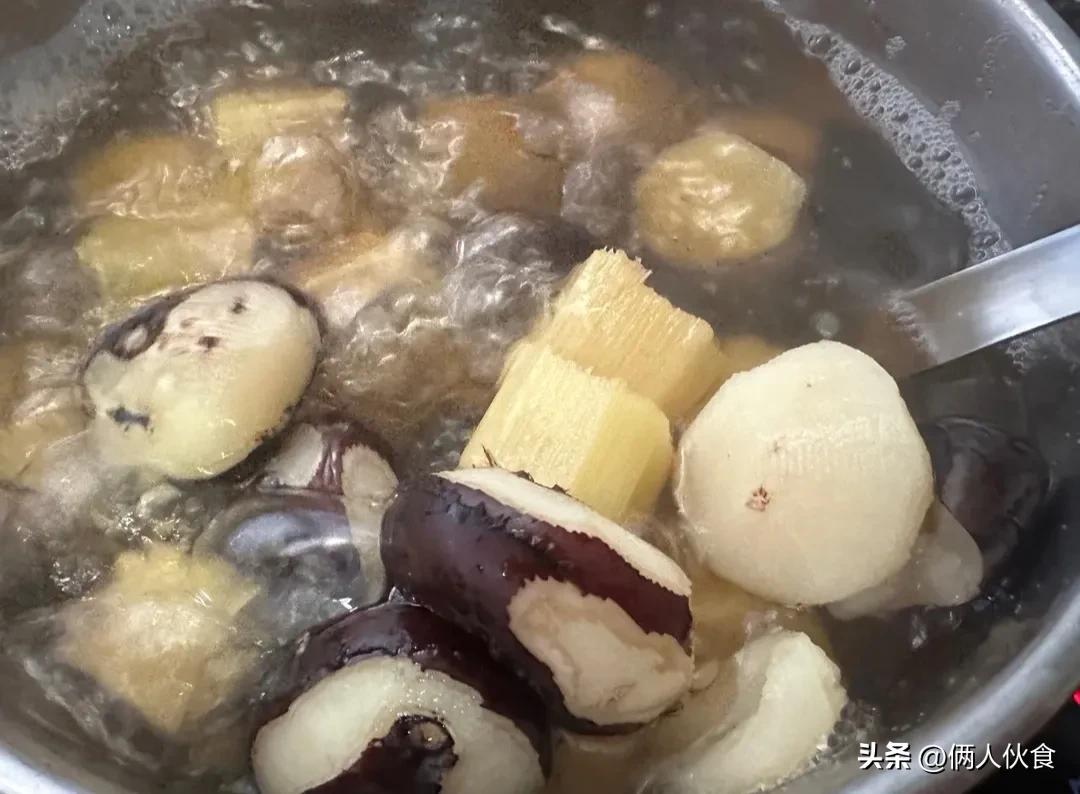 润肺护嗓的糖水有哪些,润嗓润肺糖水