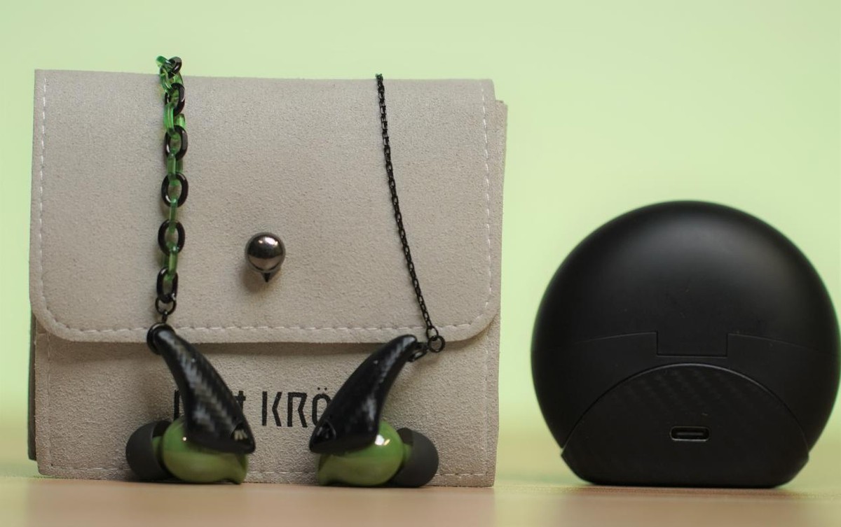 重新定义轻奢运动耳机,乐旷陶瓷耳机莫文蔚