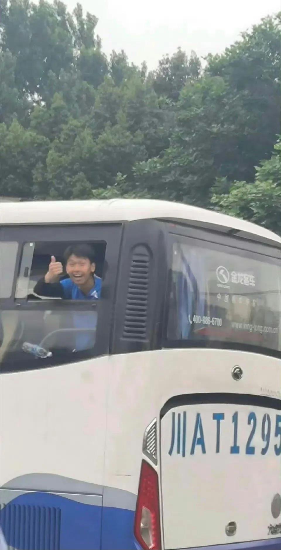 鎴愰兘浣撹偛瀛﹂櫌瀛︾敓鎵撲汉瀹屾暣瑙嗛,鎴愰兘浣撹偛瀛﹂櫌瀛︾敓鎵撲汉浜嬩欢