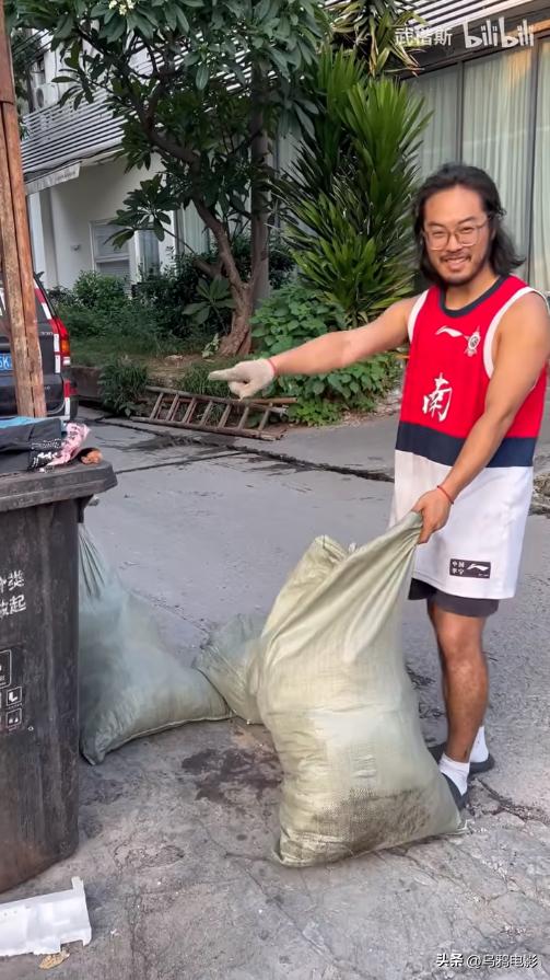 央视四个字评张颂文,中央6套评论张颂文