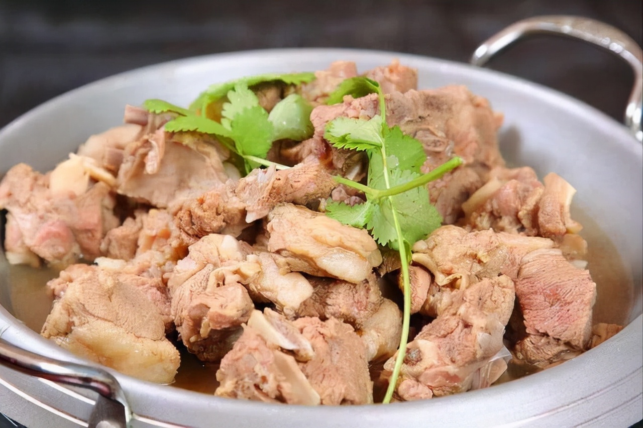 几种食物能让男人提高雄激素,什么食物能补充男人的雄激素