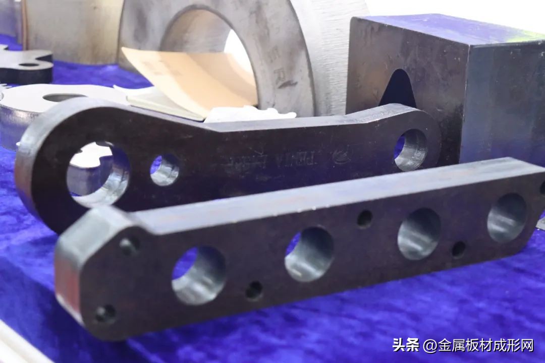 奔腾激光切割用的是什么系统,奔腾激光切割系统