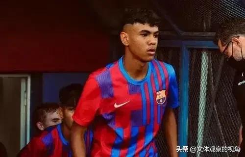 2022足坛夏季转会市场一览,转会市场最新消息足球官宣