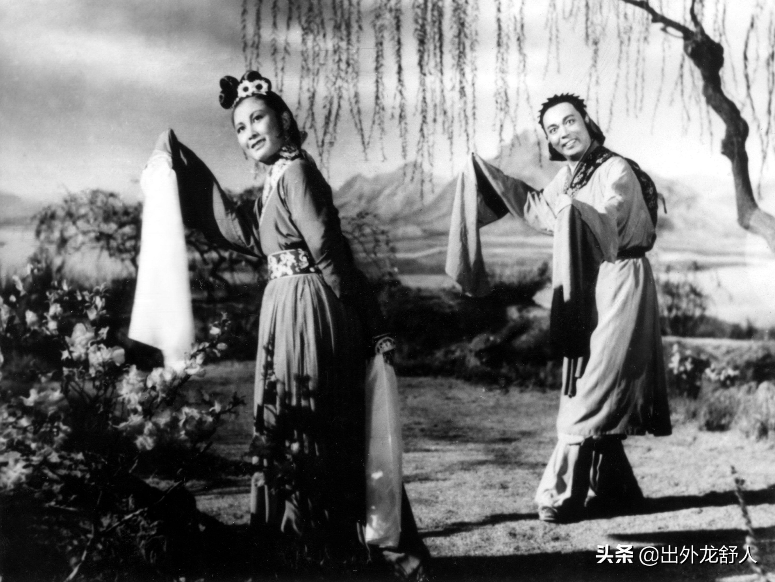 安徽舒城:“三八”水电站开闸,放映黄梅戏电影《天仙配》