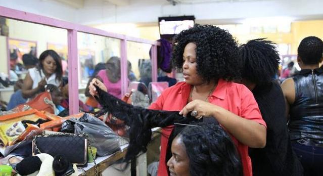 非洲人的辫子是怎么来的？网友：心中未解之谜终于解开了