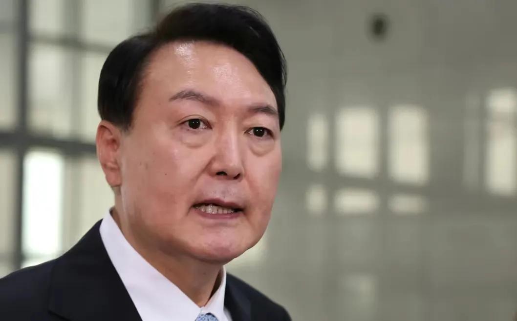 韩国总统尹锡悦会见中国大使,韩国新任总统会见中国大使