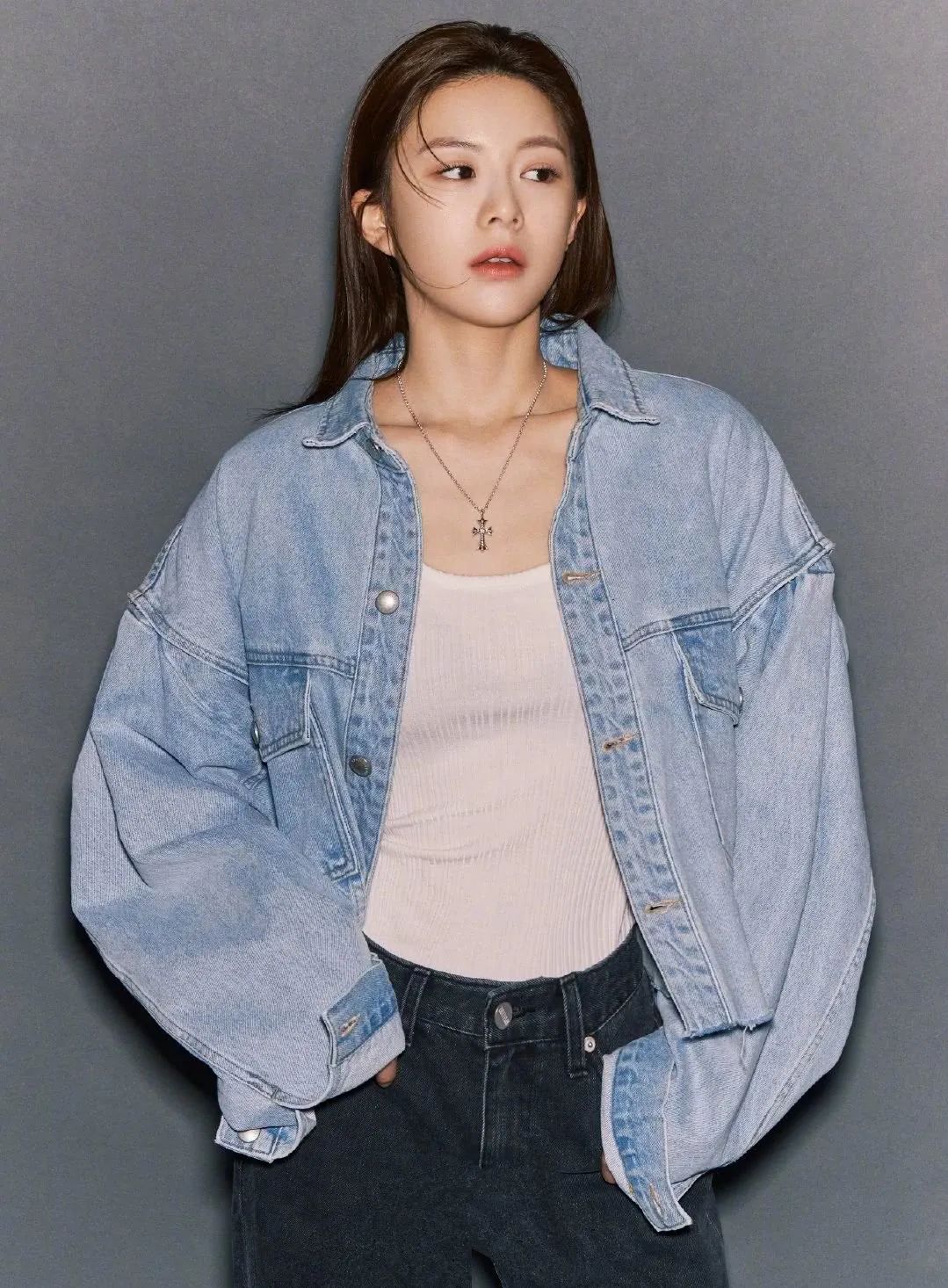 韩国女星全智贤巅峰颜值,小全智贤韩国高级脸