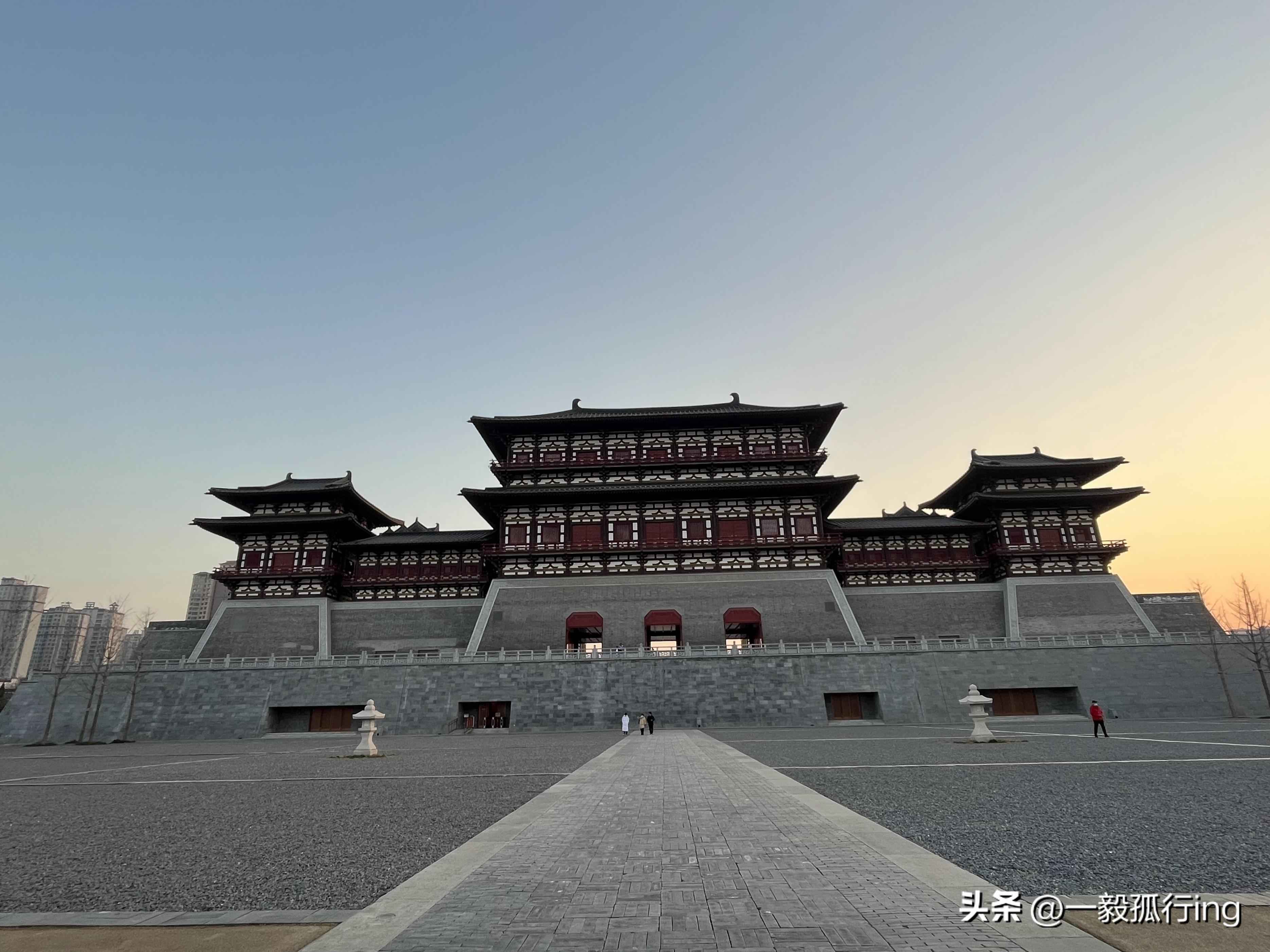 足行天下自驾游,足行天下