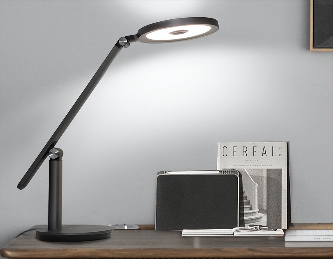 专业台灯和学生台灯,孩子用的台灯哪个牌子好