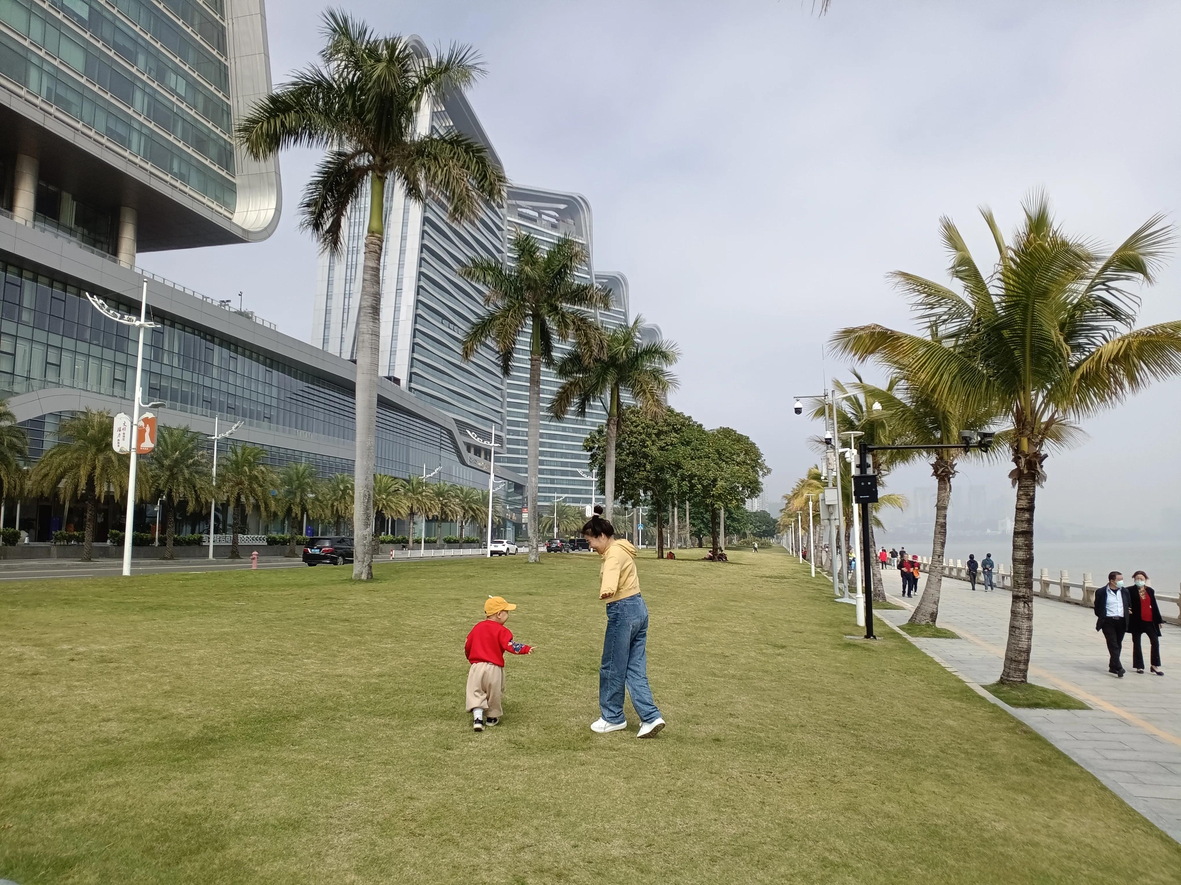 深圳和珠海有多远,路过珠海