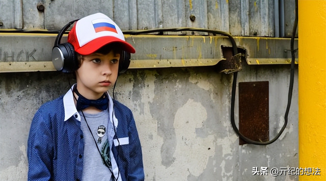 240W闪充+4600毫安！真我GTNeo6正式入网，2月份发布