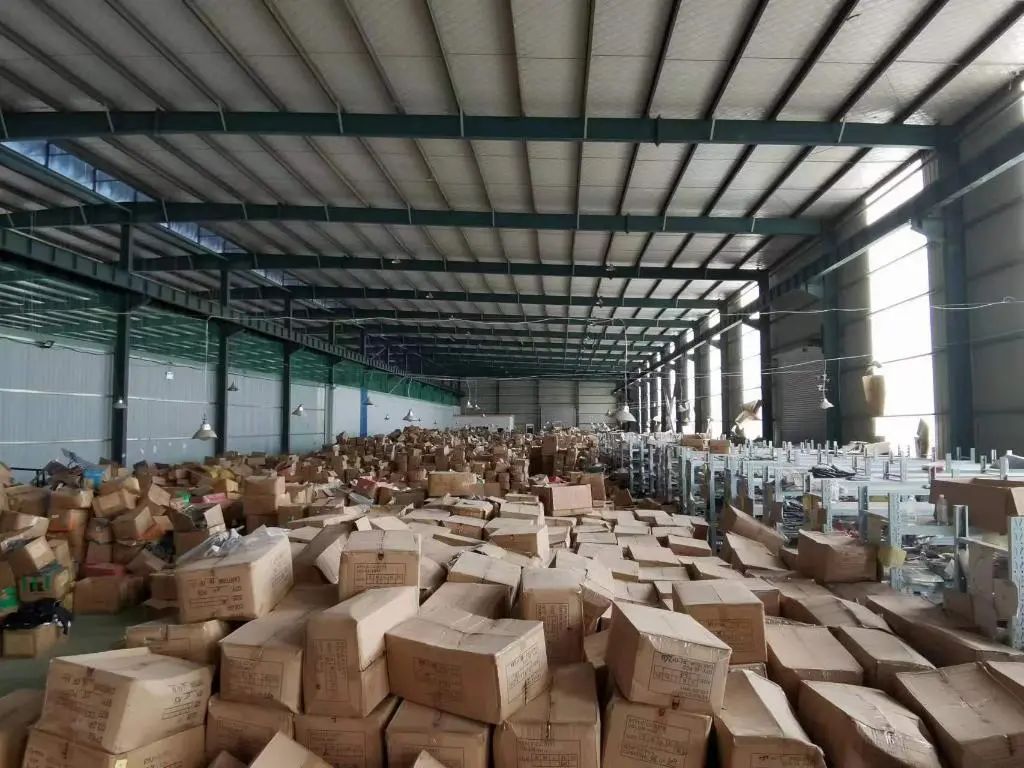 “网红”直播带货售假牟利数亿元，你“入坑”了吗？