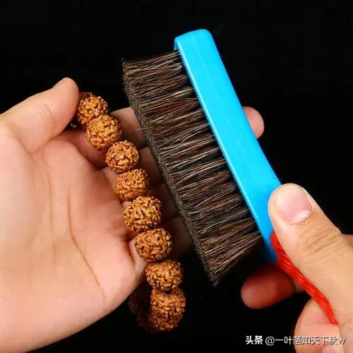 最快速的盘串包浆方法,手串快速包浆玉化方法