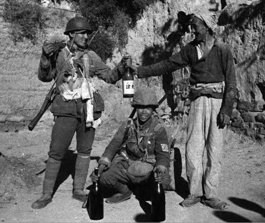 怀旧难得一见的老照片珍贵影像,24张罕见老照片穿越时空的印记