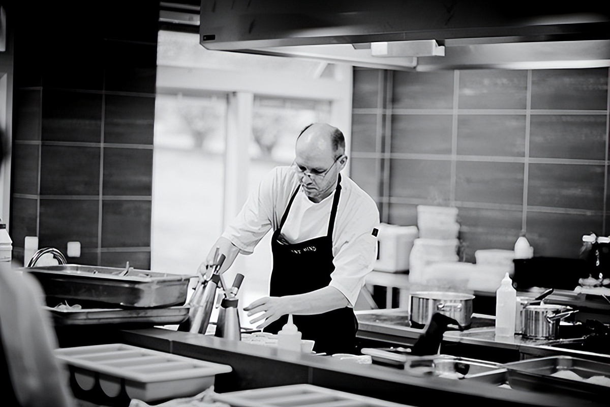 餐饮门店预防蟑螂最佳方法,餐饮店怎么防老鼠蟑螂