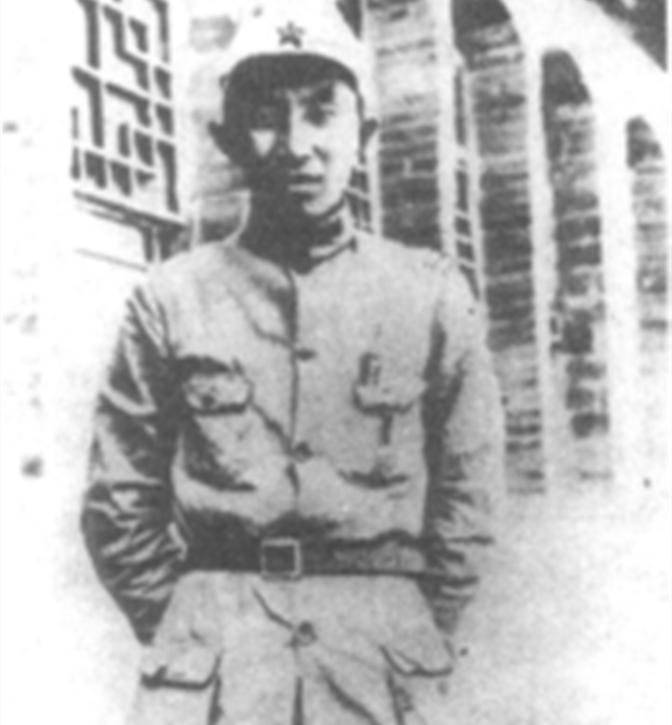 1978年罗瑞卿病逝,*小平邓**长叹“太不幸了”,并在追悼会上致悼词