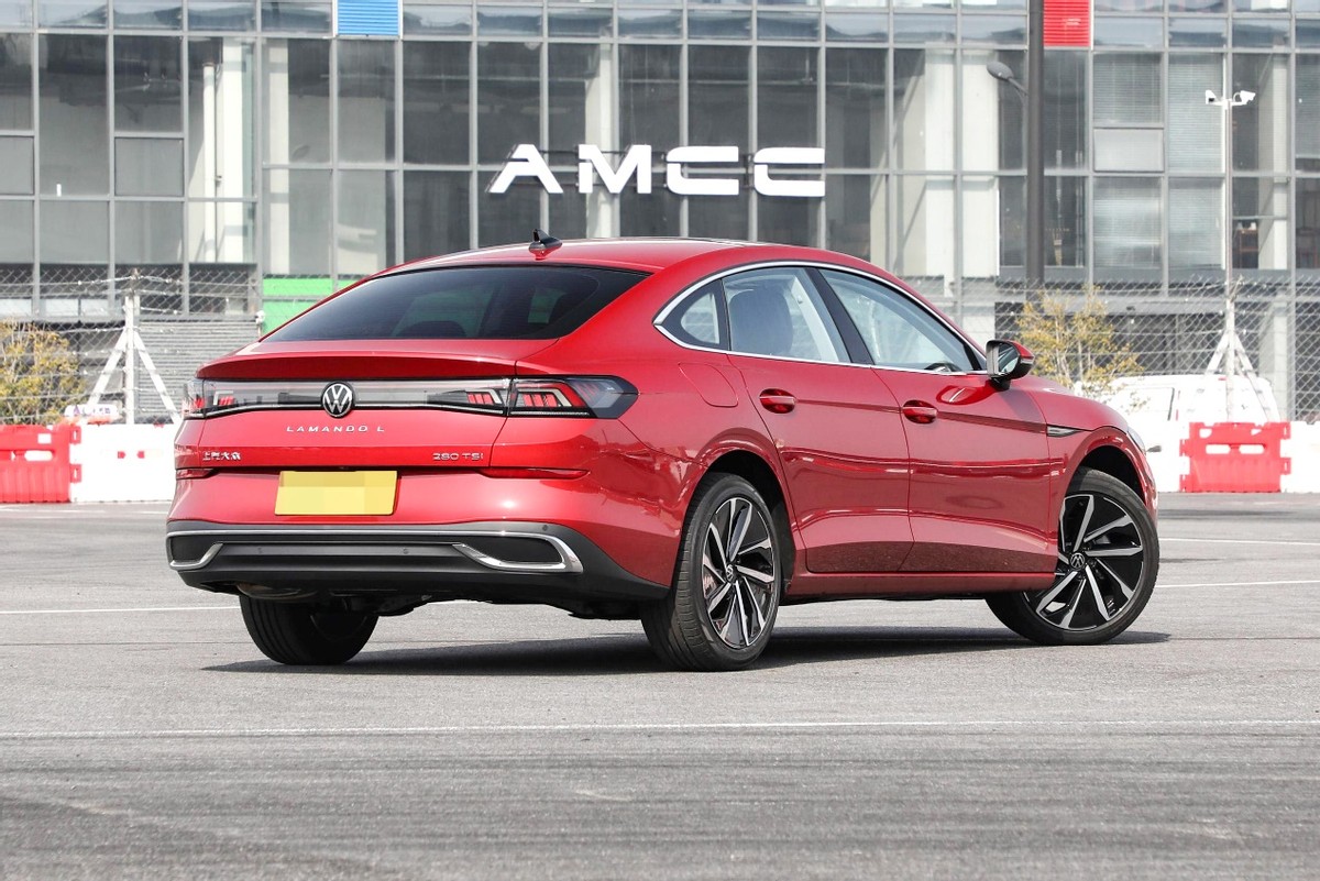 开了思域再开卡罗拉,大众凌渡2022新款对比本田思域