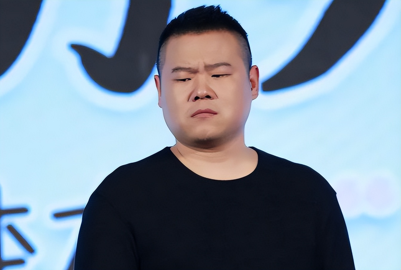 岳云鹏为什么能成为德云一哥,岳云鹏成长道路之逆袭德云一哥