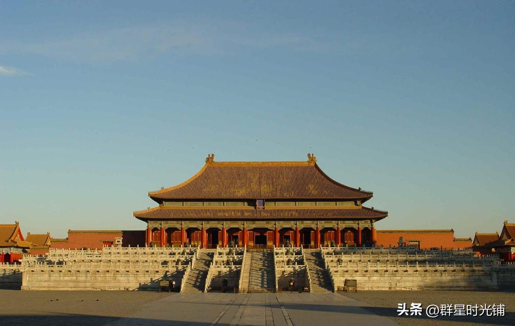 还记得当年开大G进故宫的孙媳妇吗？故宫新规实施，网友旧事重提