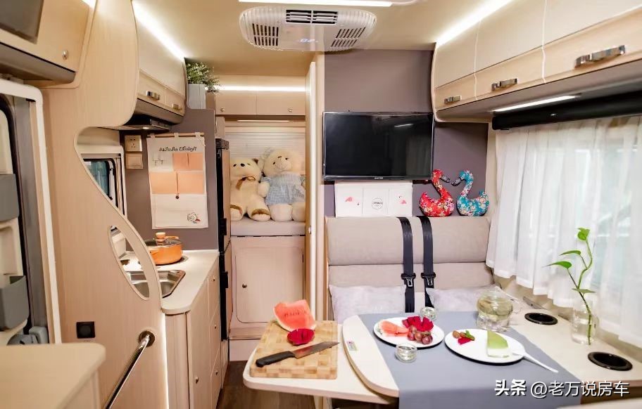 2018年长城览众风骏c7房车,长城览众风骏c7a和自走炮对比