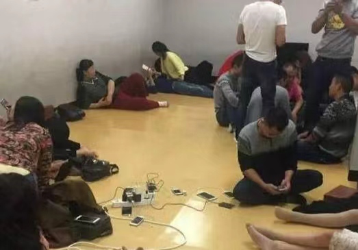 丢人！当中国人在韩受尽羞辱韩国明星家族在华开店却冲上热搜