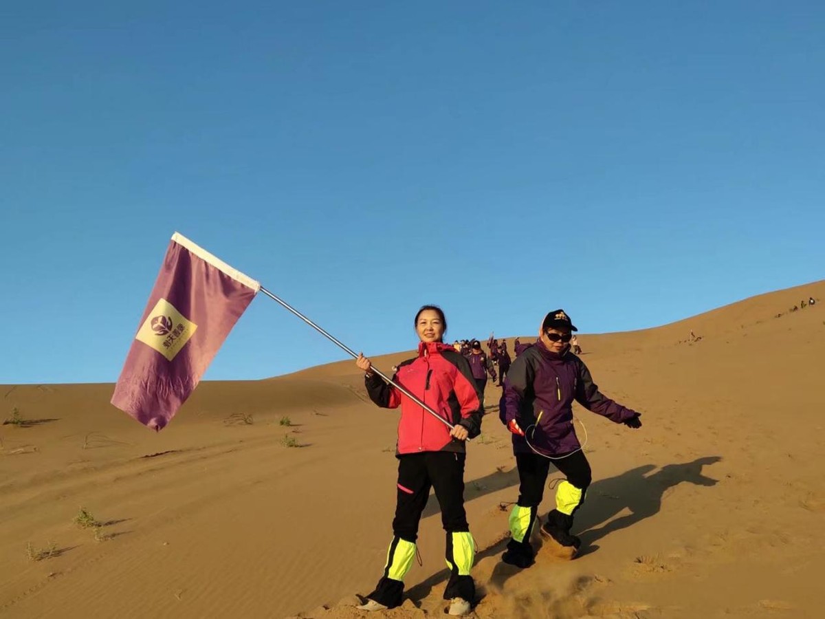 李琼玉创业记:离职高管创业失败,再入经期护理7年迎来大丰收