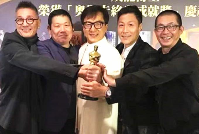 被周星驰捧红的人,被周星驰带红的明星