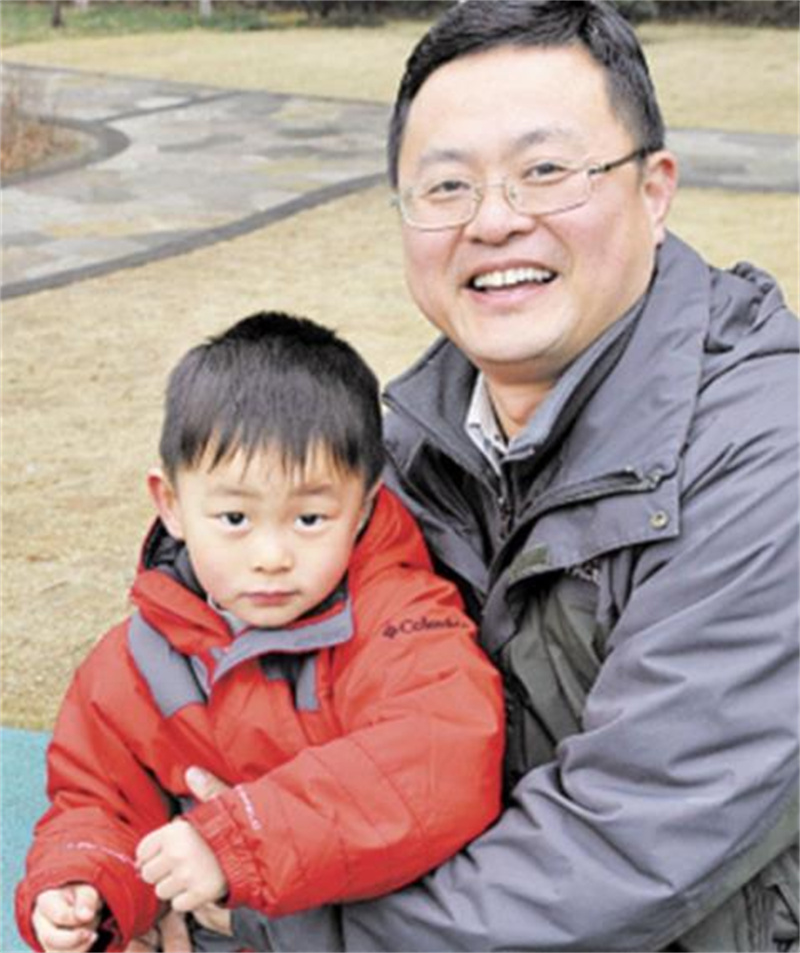 11年前被父母逼零下13度跑的男孩,11年前被父母逼零下10度跑的男孩