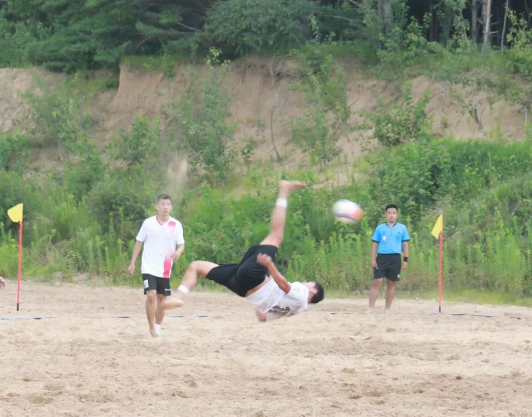 鸡西首届兴凯湖杯,兴凯湖沙滩足球比赛
