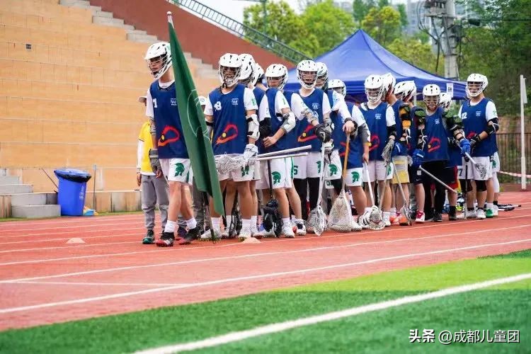 别再“卷”热门了！学这项有百年历史的小众运动，既能上名校又能为国争光