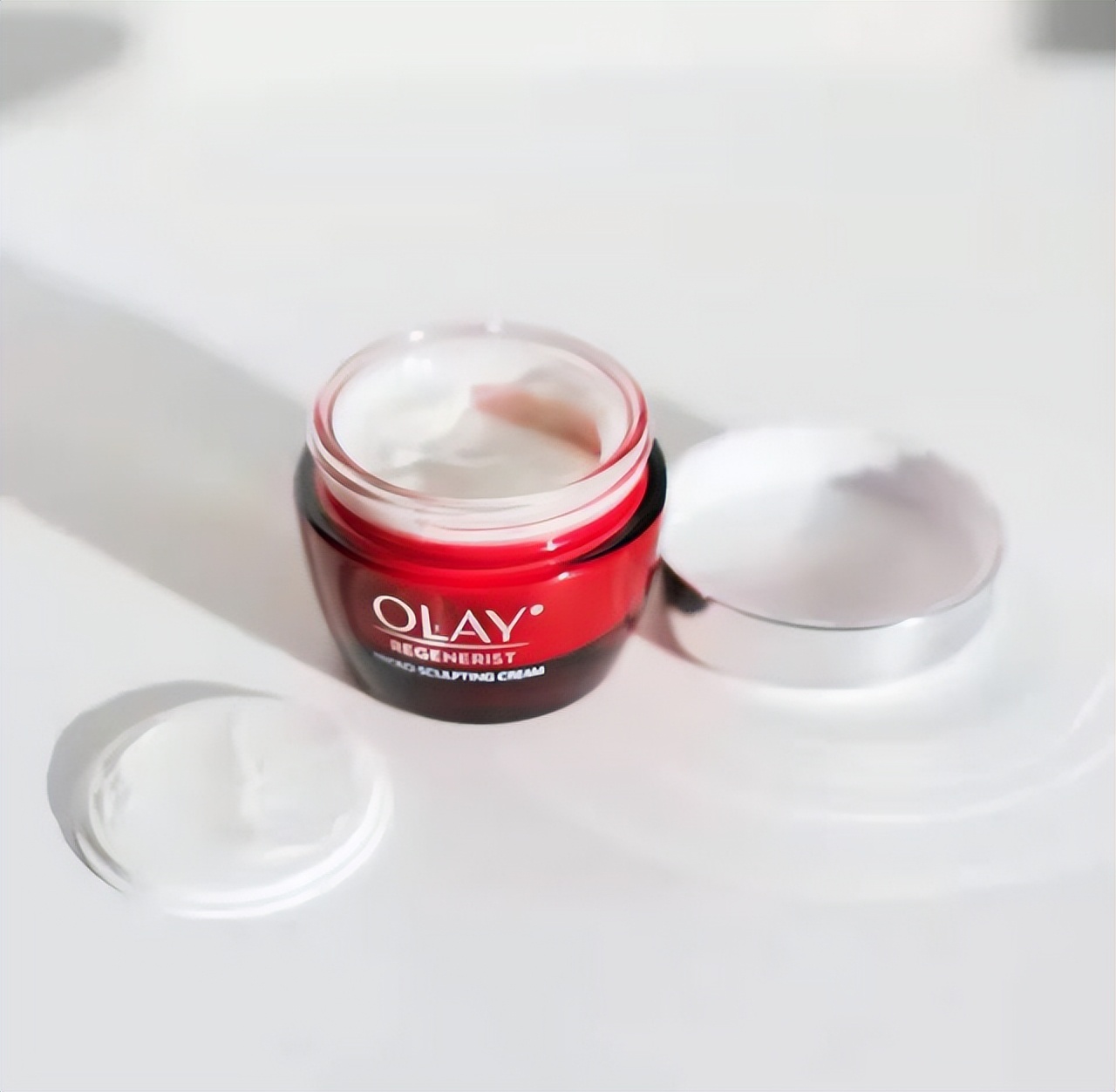 屈臣氏推荐最好用的面霜,40岁的女人用哪个牌子的护肤品好