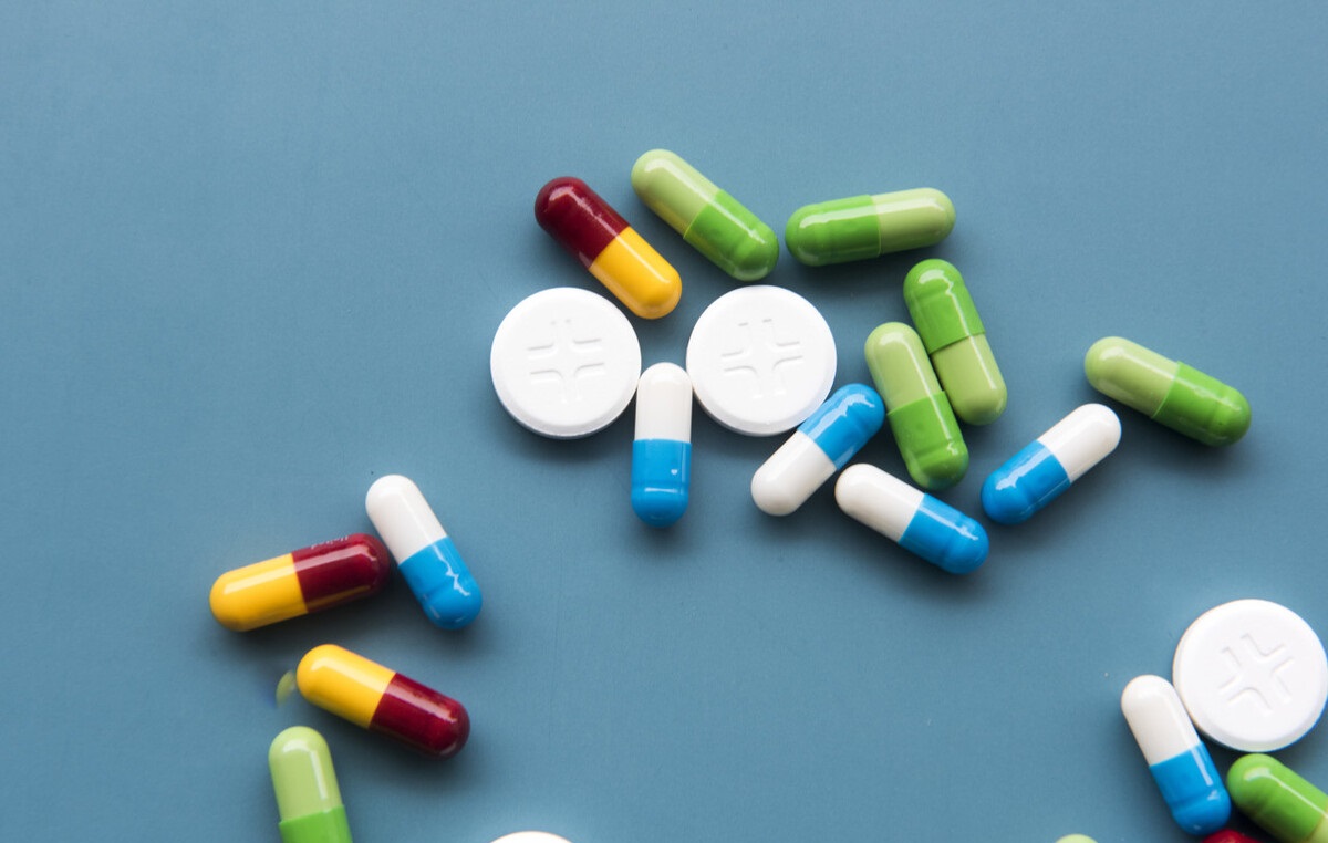 治疗新冠病毒的“特效药”，都有哪些，什么人可以用？