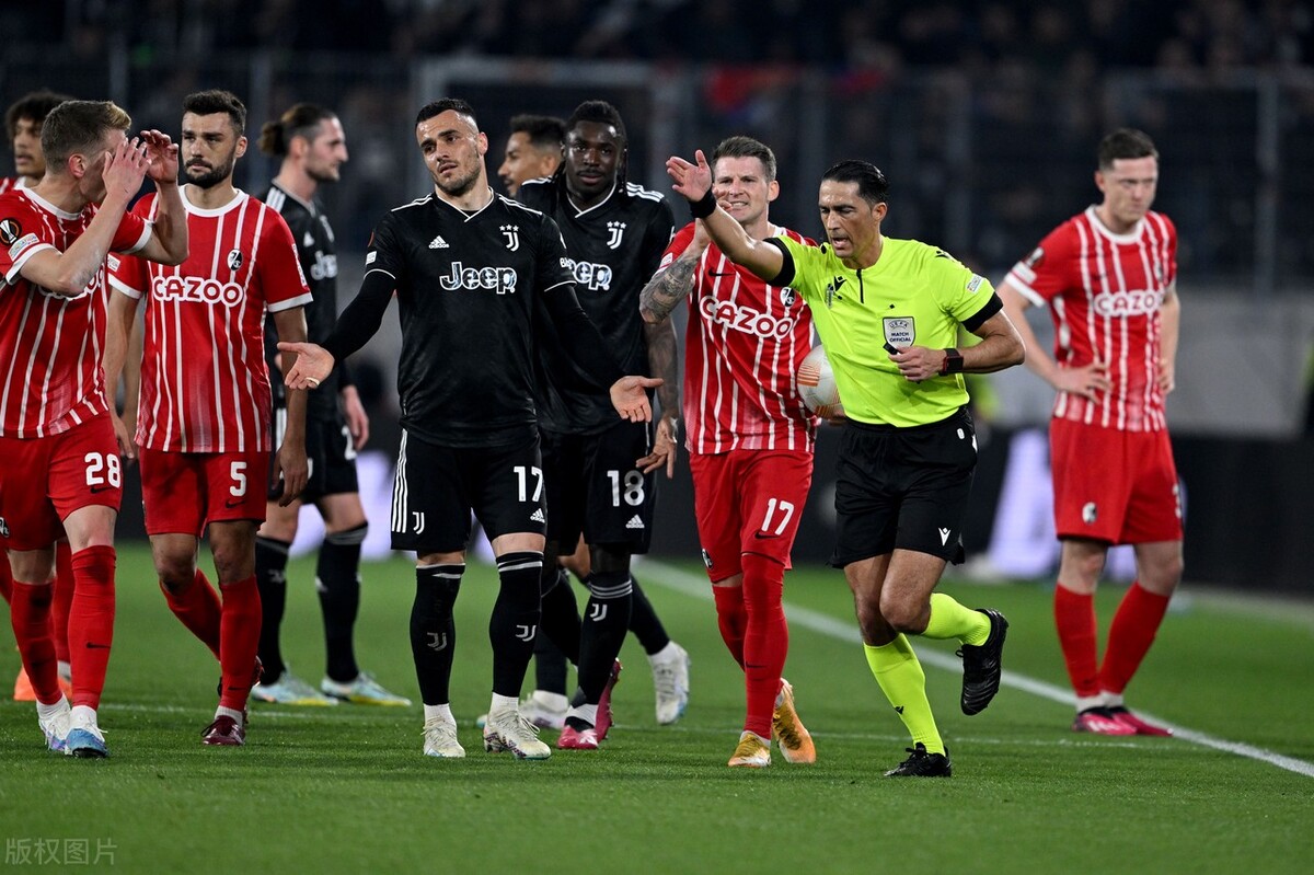 英超阿森纳1-2遭埃弗顿补时绝杀,足球史上大逆转阿森纳