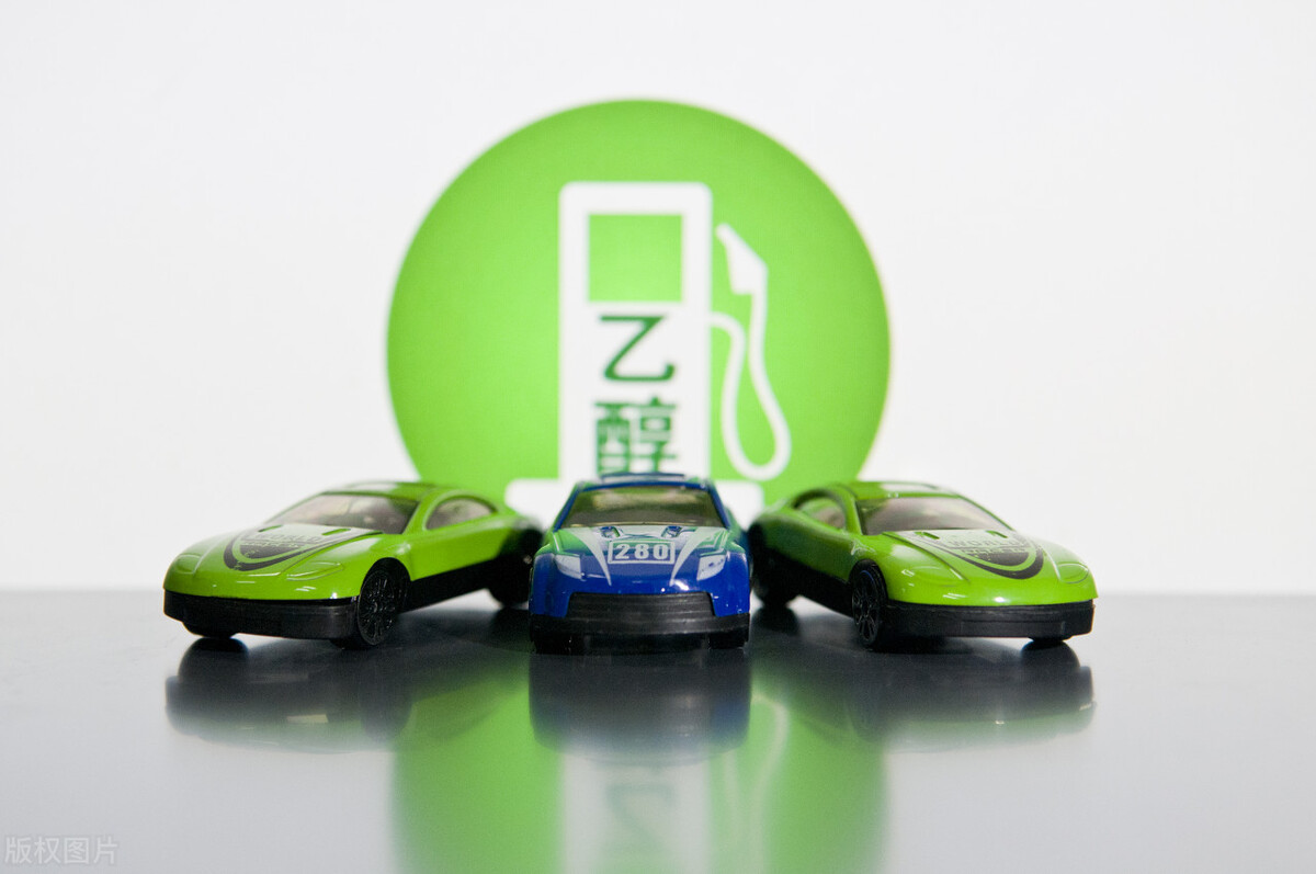 ​我国科学家实现CO2一步合成乙醇，前景广阔，汽油会打折卖吗？