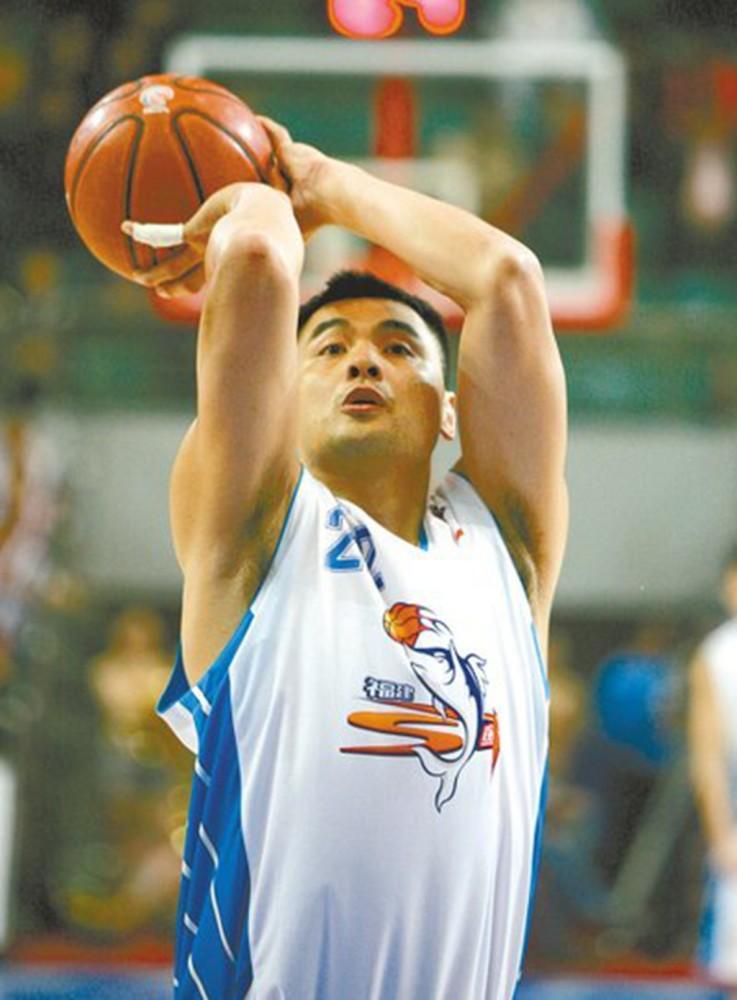 cba历史得分王第一名,六位nba球员谁在cba挣钱最多