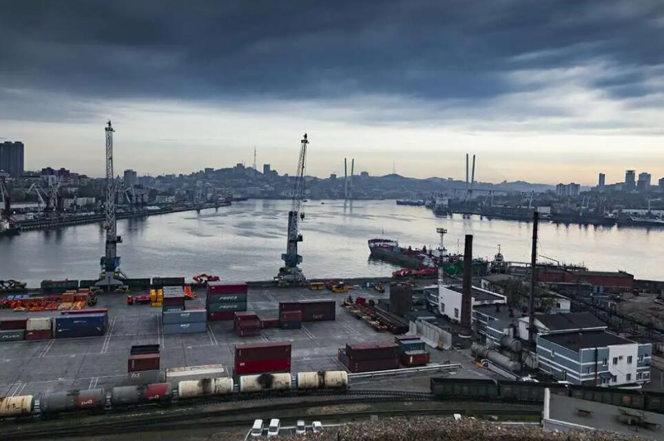 俄罗斯开放海参崴要收关税吗,俄罗斯开放给中国海参崴港口了吗