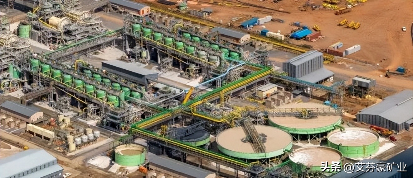 卡莫阿卡库拉冶炼厂,卡莫阿卡库拉铜矿发现过程