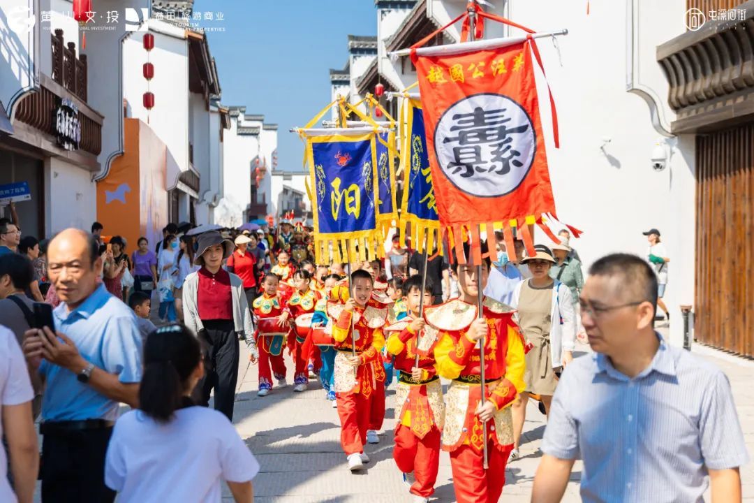 黄山风景屯溪老街,夜游黄山屯溪老街一角