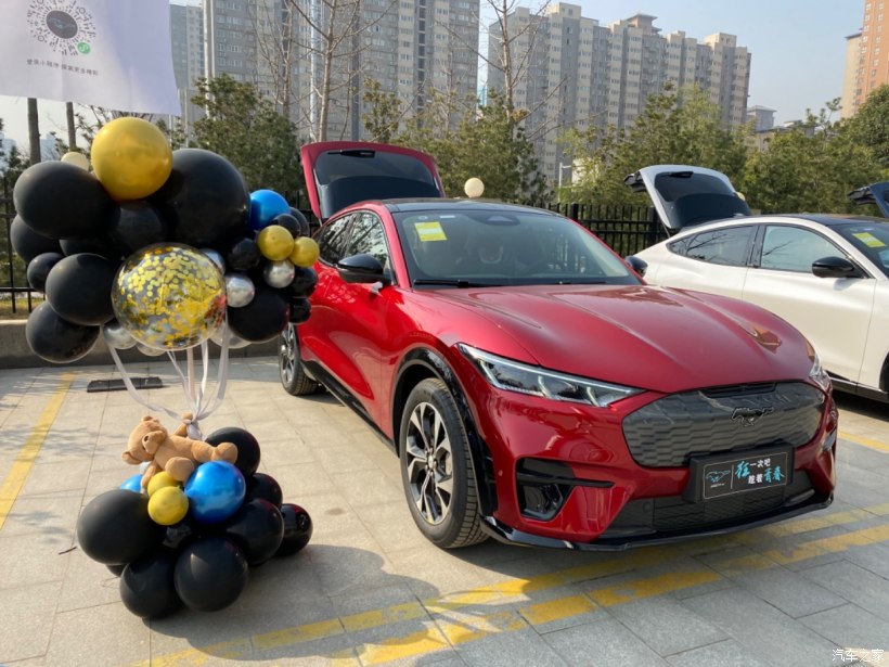 mustangmache车主的真实感受,mustangmach-e提车交付