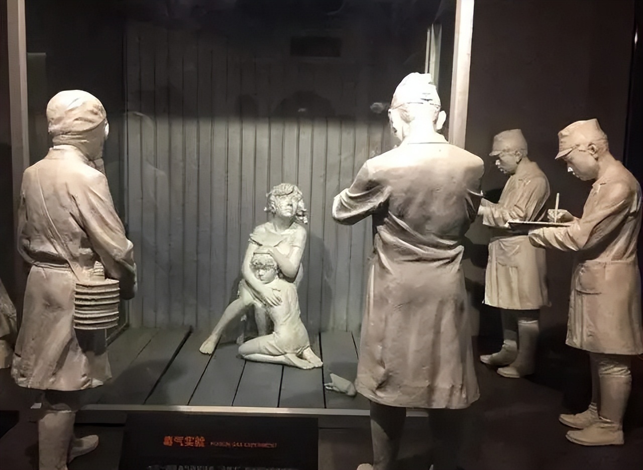 日本731部队的残忍，把孕妇解剖取出婴儿，只为做活体实验！