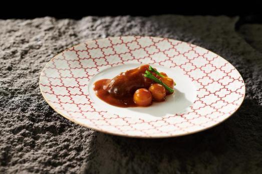 史无前例！新长福推出长沙第一席黑珍珠品鉴宴，尽显春季气息