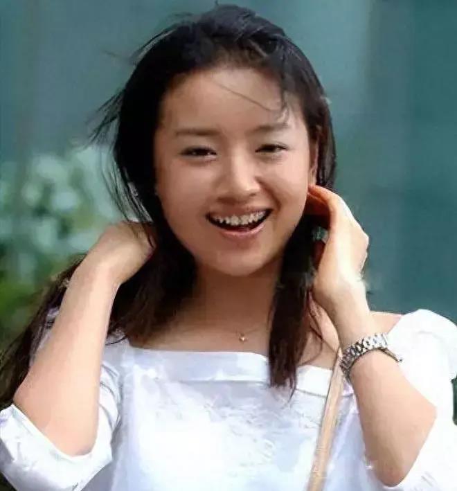 美国走红毯惊艳的女星视频,走红毯惊艳的女星最近视频